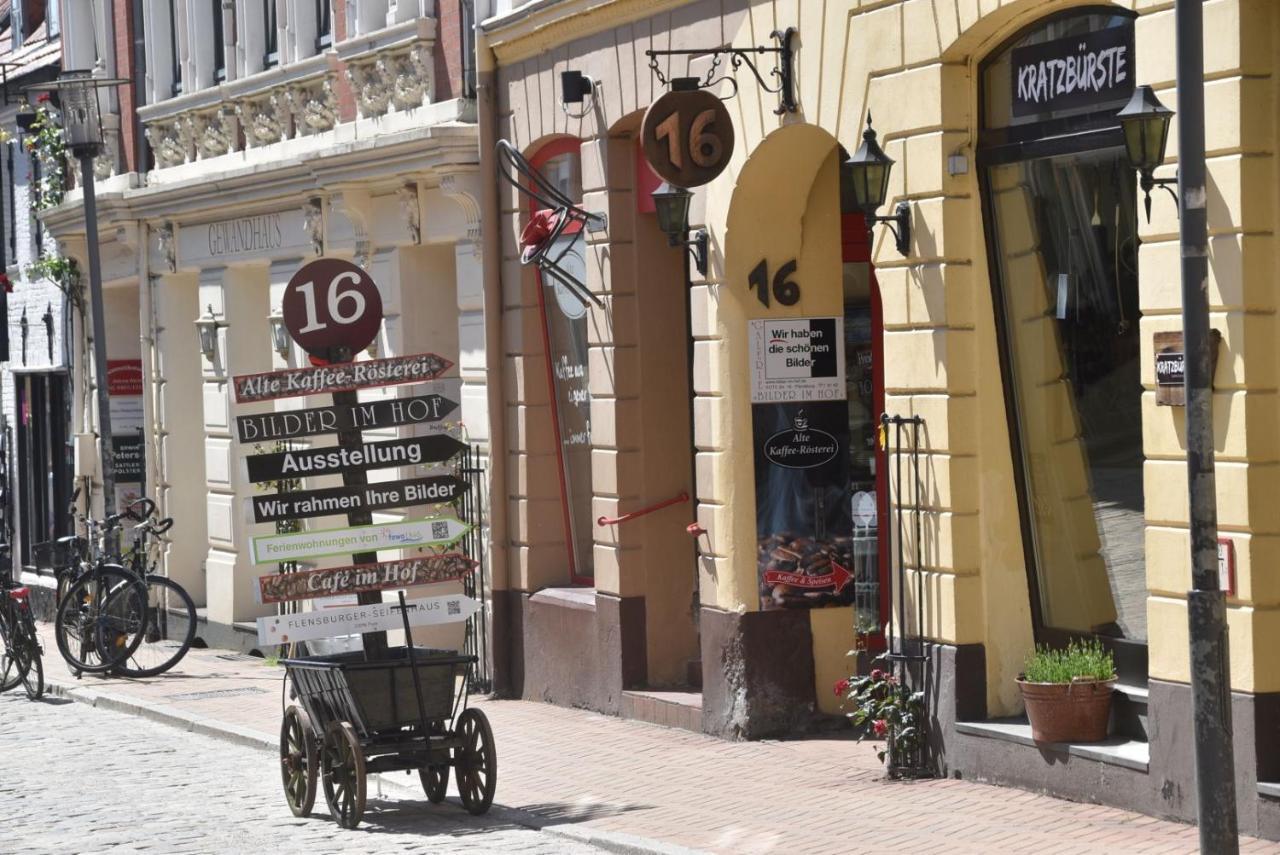 Fewo1846 - An Der Alten Kaffeeroesterei - Stilvoll Eingerichtete 2-Zimmer-Wohnung Im Stadtzentrum Flensbourg Extérieur photo